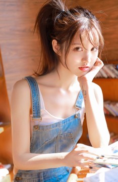 李奈映宋茜